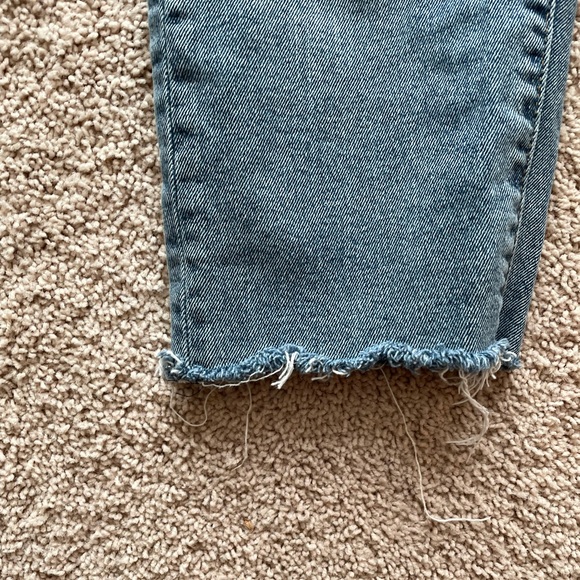 Levi’s Wedgie Fit High Rise Embroidered Jeans Size 32 - Picture 10 of 13